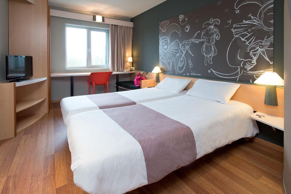 Hotel Ibis Alost Extérieur photo