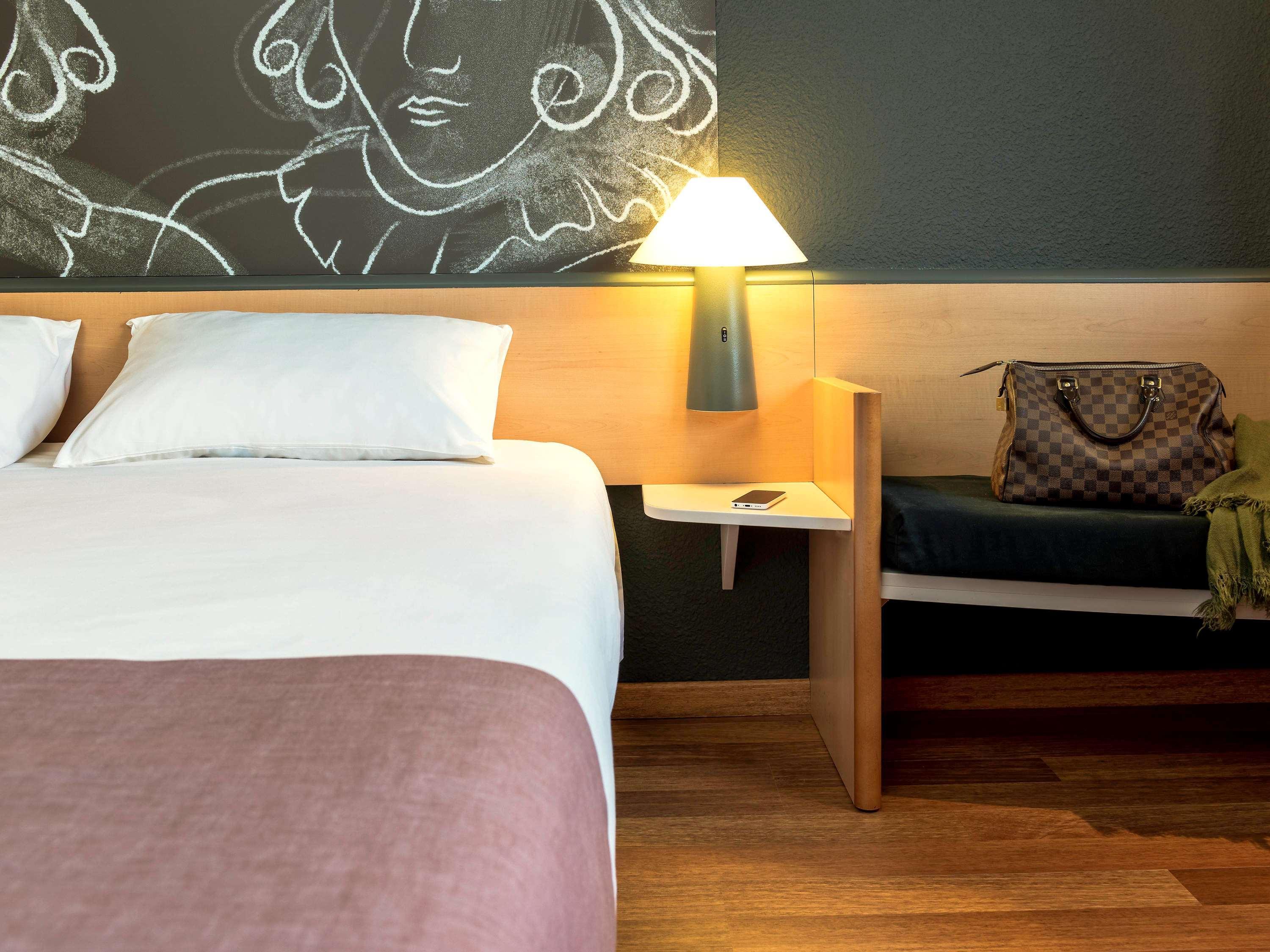 Hotel Ibis Alost Extérieur photo